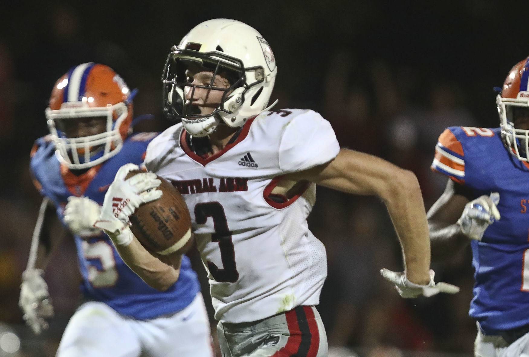 Jacob Paradee, receiver/defensive back, Central A&M